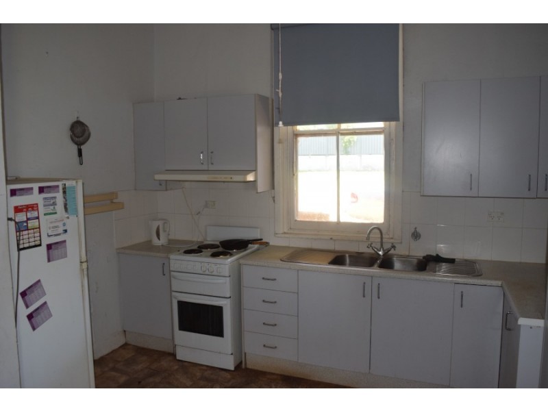 80  Peak Hill Road, Parkes NSW 2870