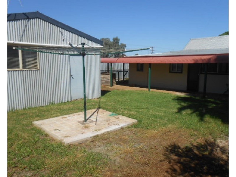 77 Hill Street, Parkes NSW 2870