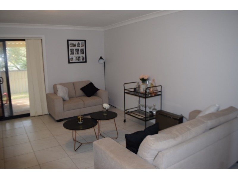 9 Guillan Place, Parkes NSW 2870