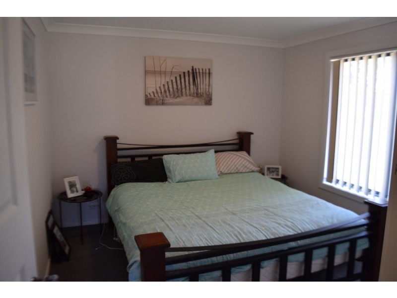 9 Guillan Place, Parkes NSW 2870