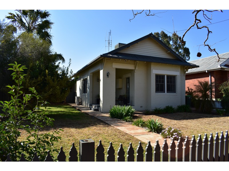 50 Mitchell Street, Parkes NSW 2870