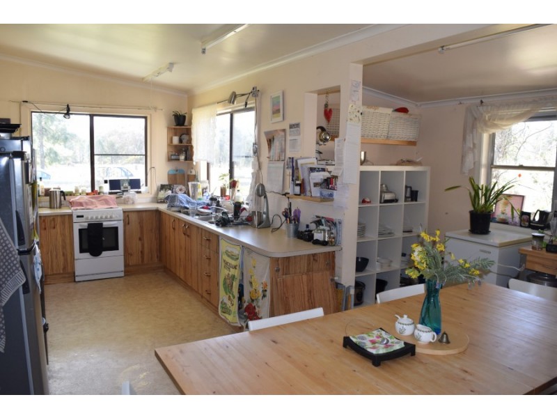 7723 Henry Parkes Way, Parkes NSW 2870