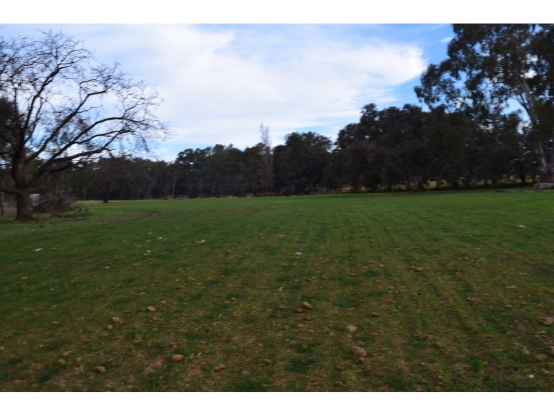 55 Terrill Road, Parkes NSW 2870