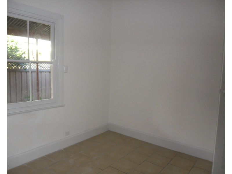 22 Cecile Street, Parkes NSW 2870