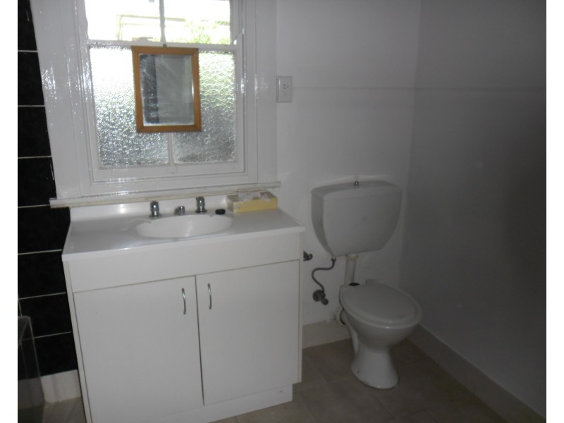 22 Cecile Street, Parkes NSW 2870