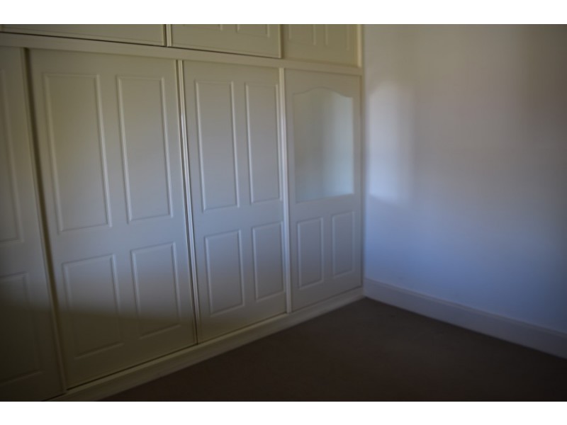 68 Orange Street, Parkes NSW 2870