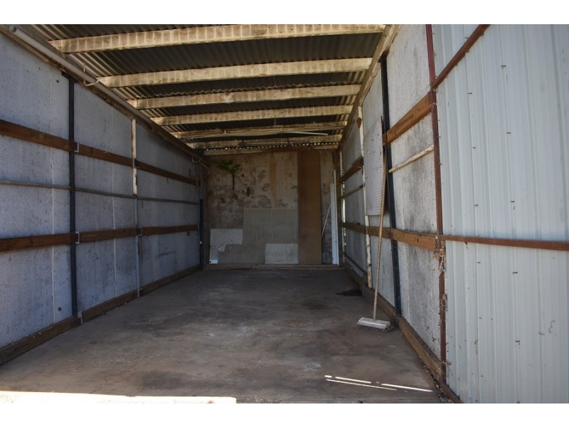 12 Howard Street, Parkes NSW 2870