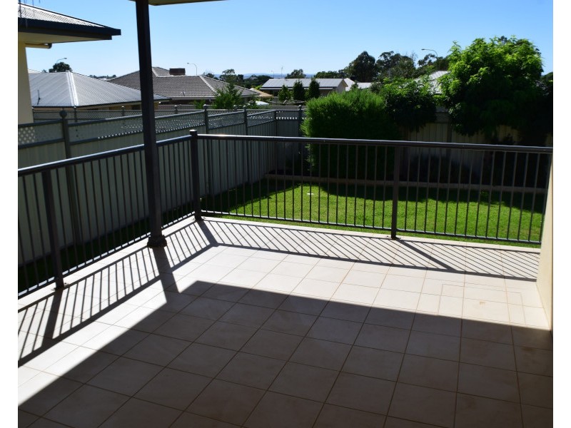 5 Koala Street, Parkes NSW 2870