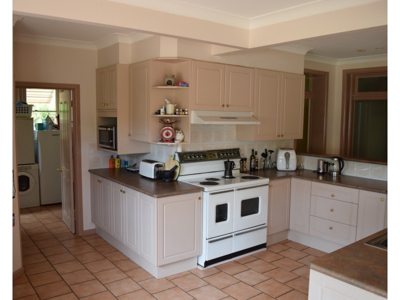 14 Oswin Street, Parkes NSW 2870