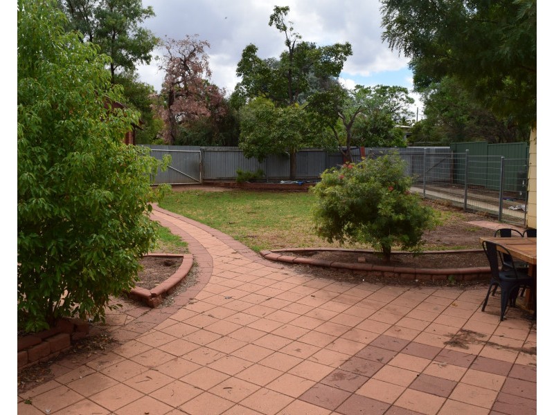 14 Oswin Street, Parkes NSW 2870