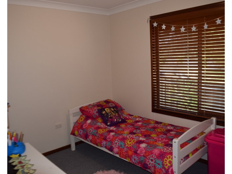 79 Woodward Street, Parkes NSW 2870