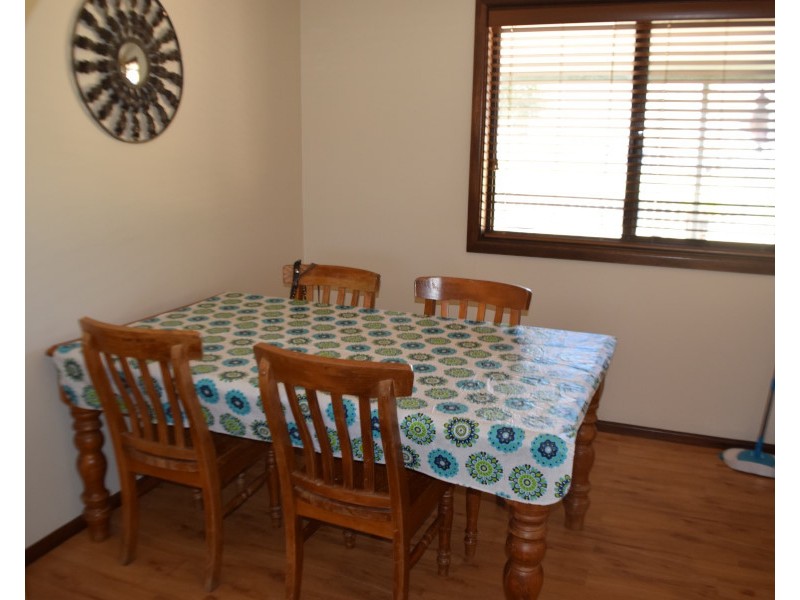 79 Woodward Street, Parkes NSW 2870