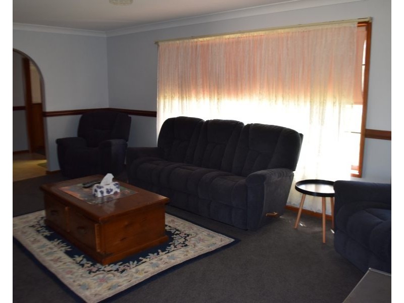 72 Forbes Road, Parkes NSW 2870