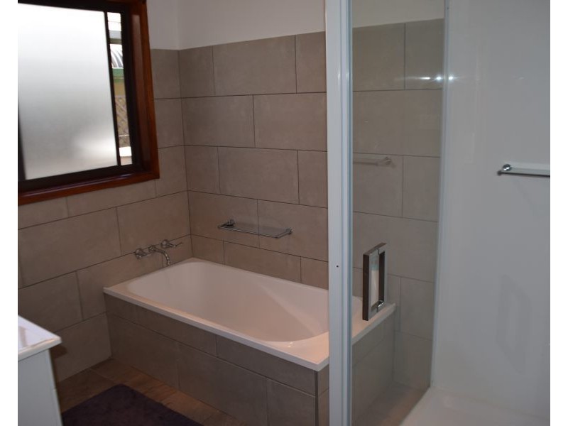 72 Forbes Road, Parkes NSW 2870