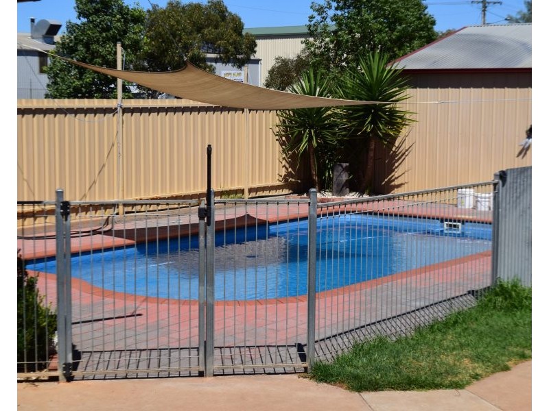 72 Forbes Road, Parkes NSW 2870