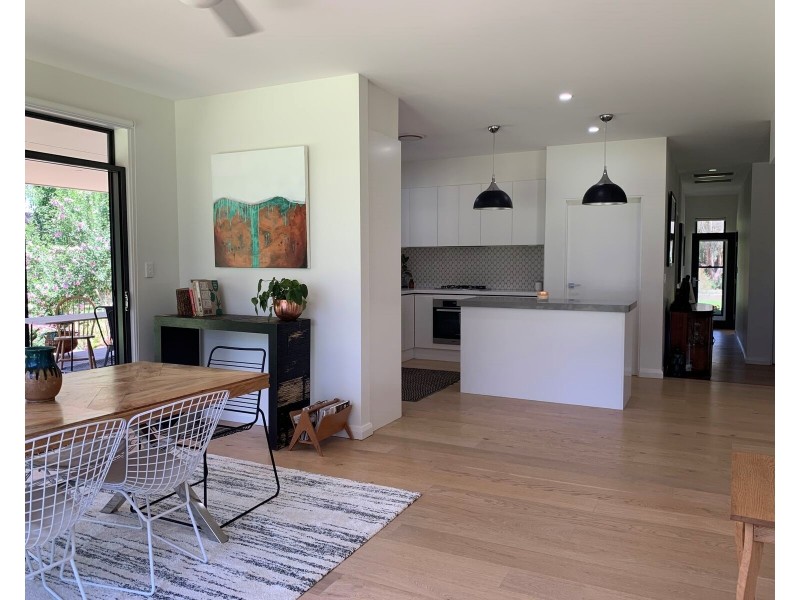 202 Military Road, Parkes NSW 2870
