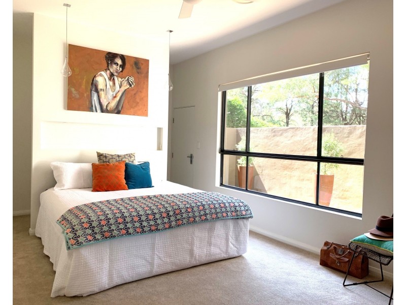 202 Military Road, Parkes NSW 2870