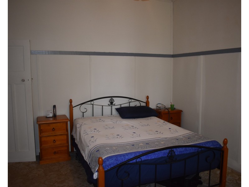 21 Clarinda Street, Parkes NSW 2870