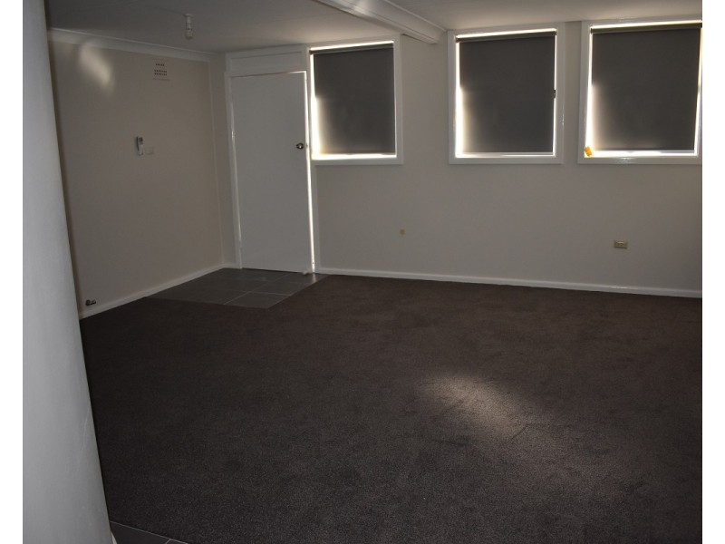 5/11 Elouera Place, Parkes NSW 2870