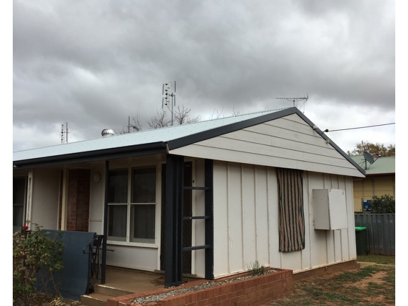 6/13 Orange St, Parkes NSW 2870