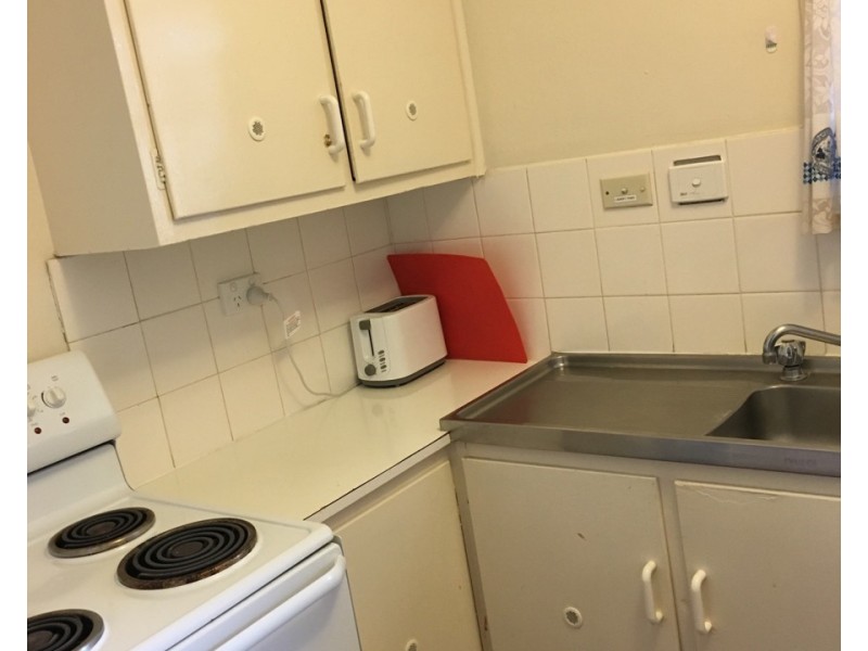6/13 Orange St, Parkes NSW 2870