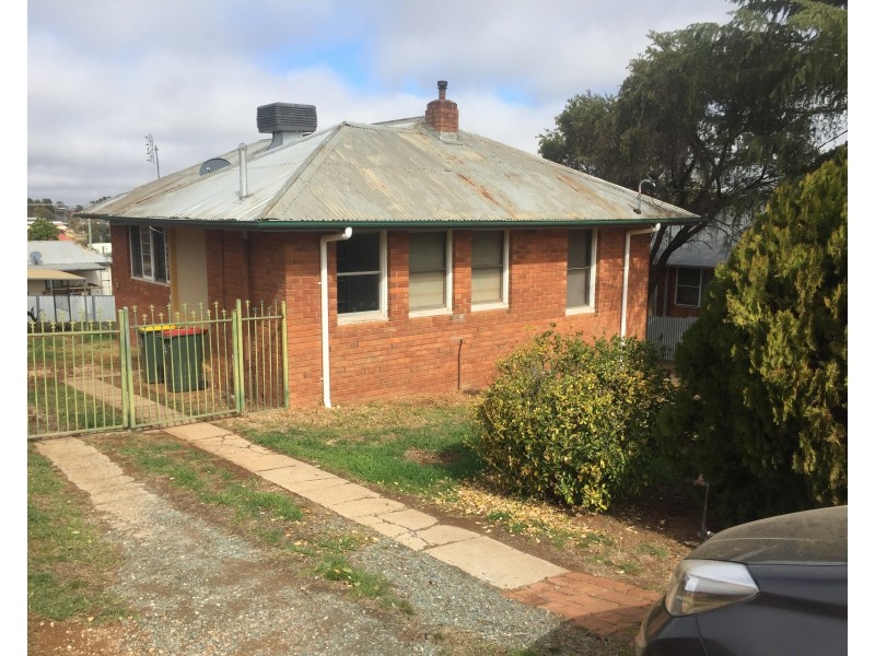 13  Wentworth Street, Parkes NSW 2870