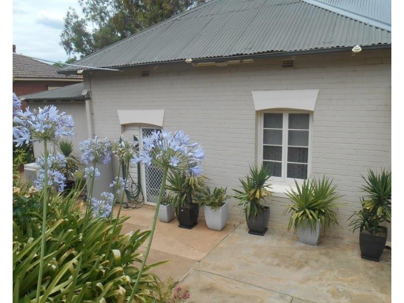 6 Gap Street, Parkes NSW 2870