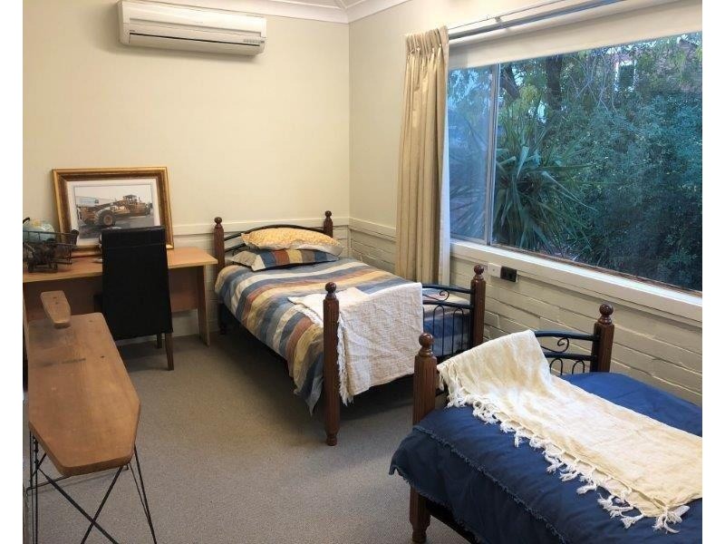 6 Gap Street, Parkes NSW 2870