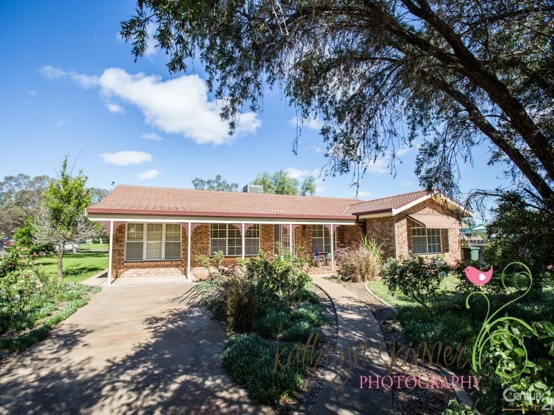 93 Myrtle Street, Gilgandra NSW 2827