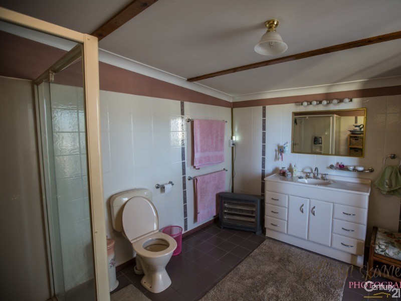 47 Iris Street, Gilgandra NSW 2827