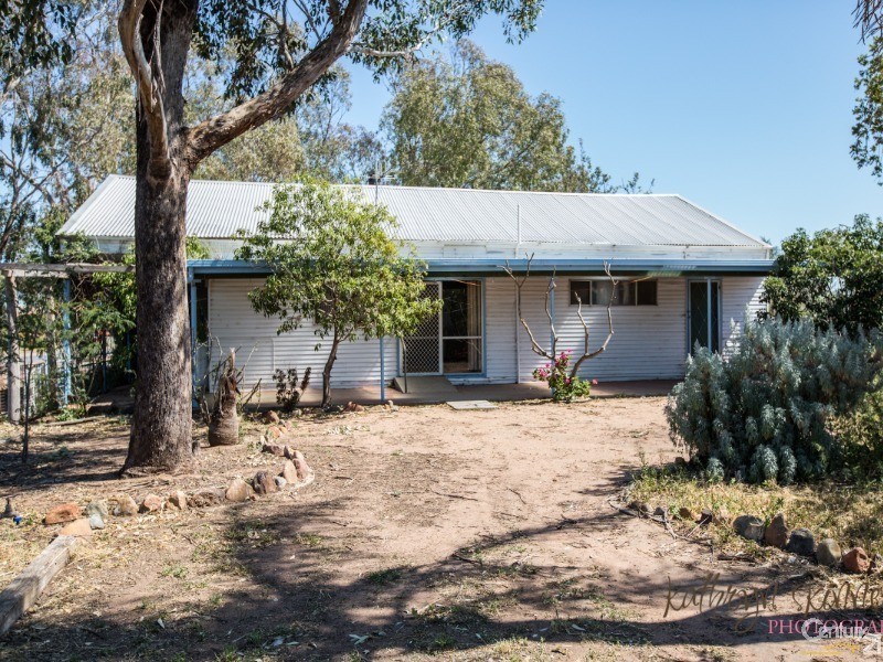 60 Coonamble Street, Gulargambone NSW 2828