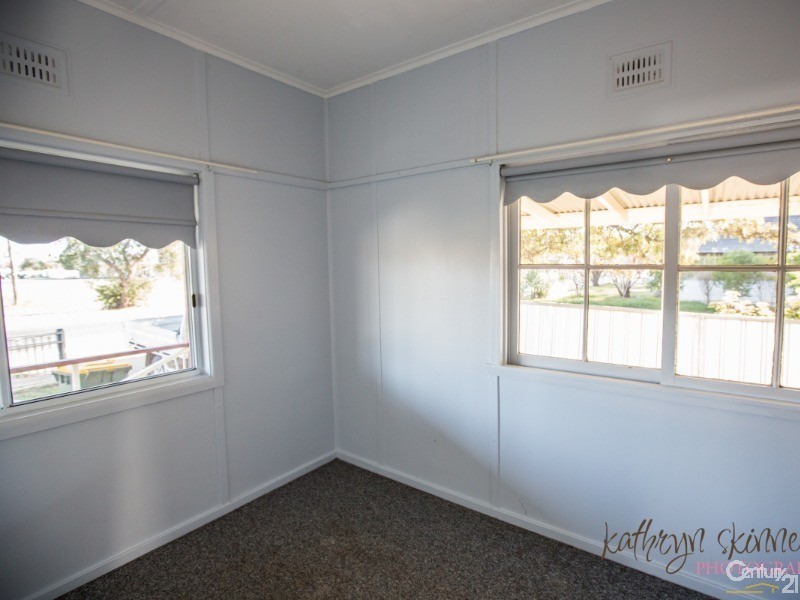 36 Waugan Street, Gilgandra NSW 2827