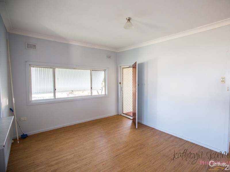 36 Waugan Street, Gilgandra NSW 2827