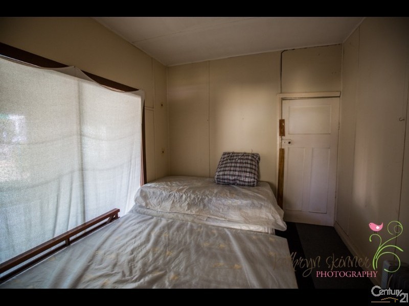 18-24 Yoolundry Street, Gulargambone NSW 2828