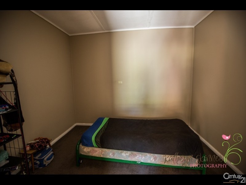 18-24 Yoolundry Street, Gulargambone NSW 2828