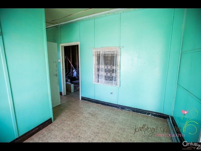 18-24 Yoolundry Street, Gulargambone NSW 2828