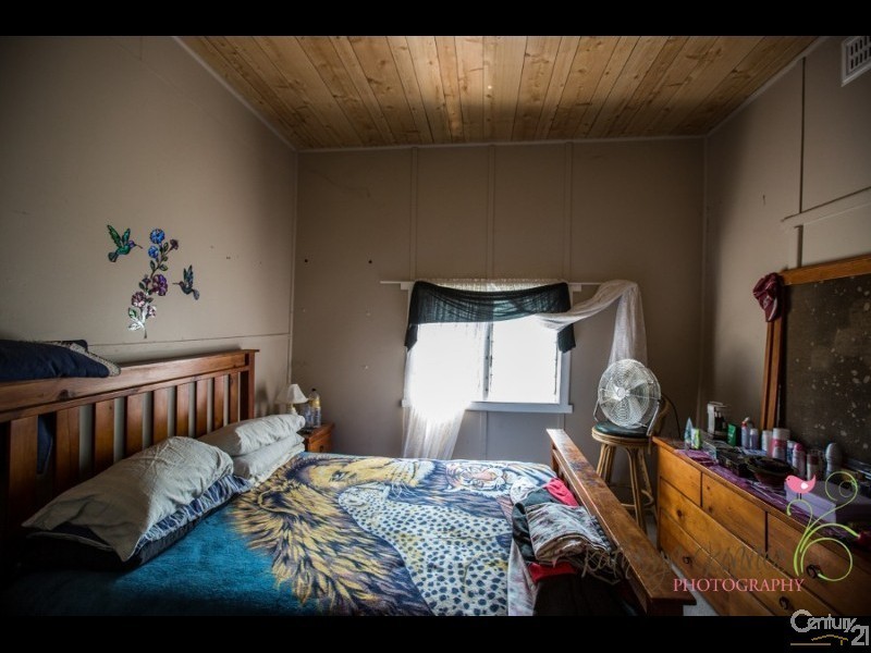 18-24 Yoolundry Street, Gulargambone NSW 2828