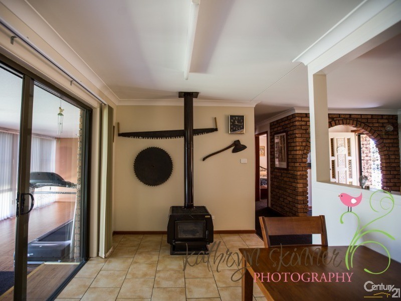 9 Iris  Street, Gilgandra NSW 2827