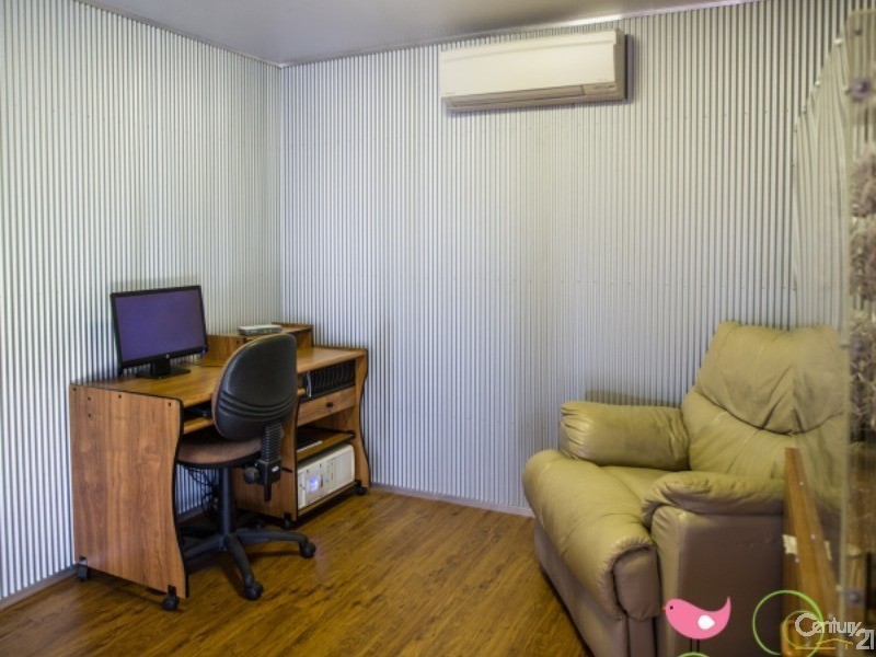 9 Iris  Street, Gilgandra NSW 2827