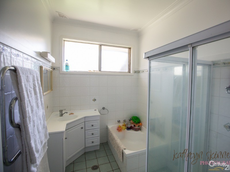 4 Bobs Street, Gilgandra NSW 2827