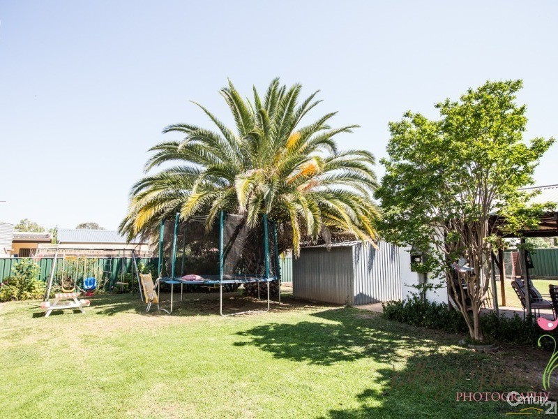 4 Bobs Street, Gilgandra NSW 2827