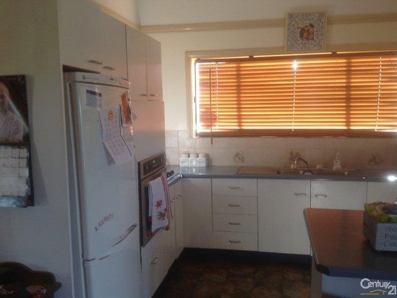 8 Aberford Street, Coonamble NSW 2829