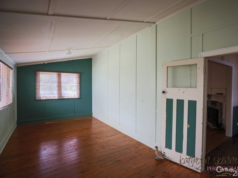 15 Warrie Street, Gilgandra NSW 2827