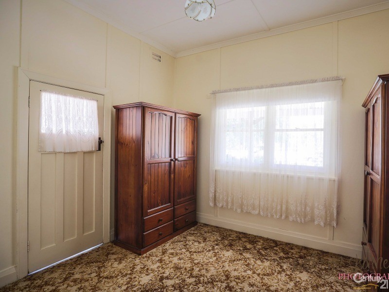 15 Warrie Street, Gilgandra NSW 2827