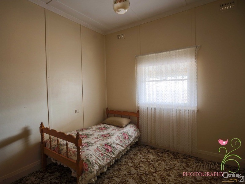 15 Warrie Street, Gilgandra NSW 2827