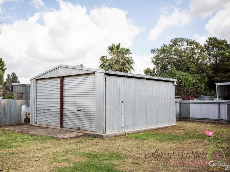 15 Warrie Street, Gilgandra NSW 2827