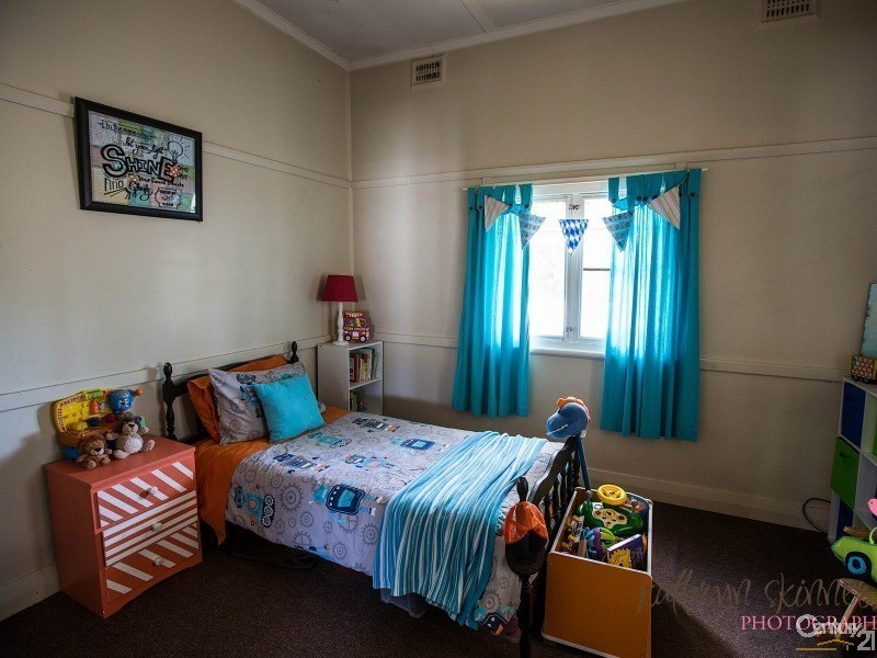 120 Warren Road, Gilgandra NSW 2827