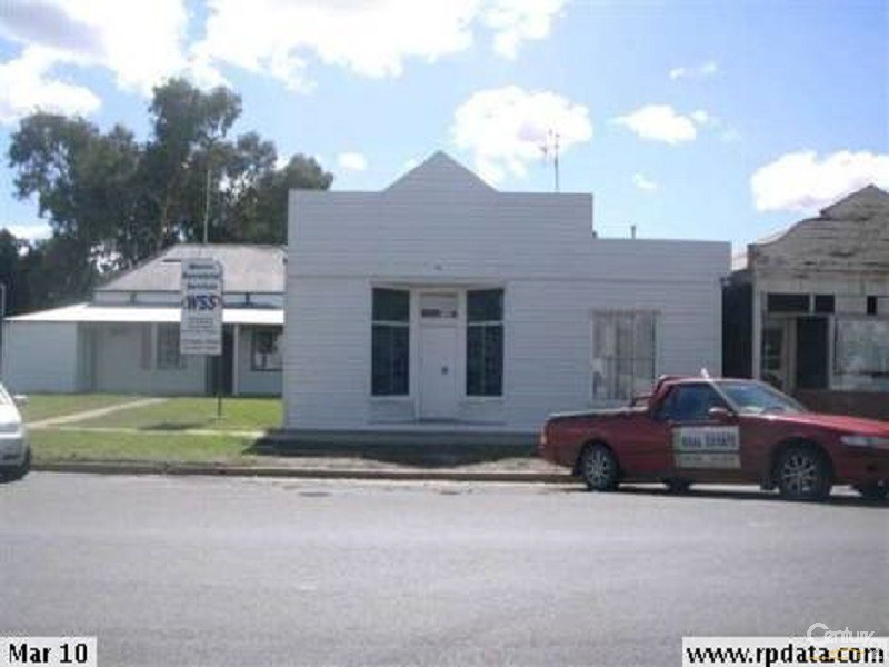 92 Dubbo Street, Warren NSW 2824