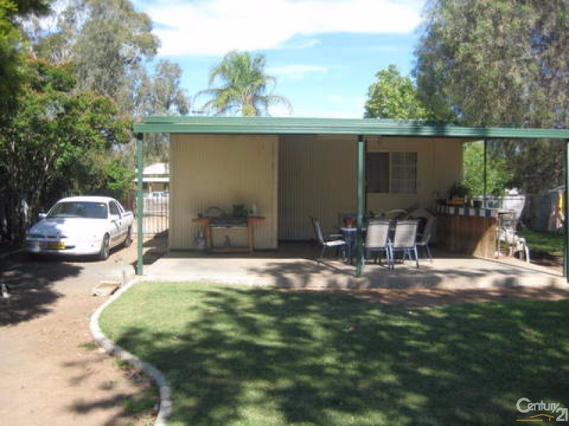 42 Dubbo Street, Coonamble NSW 2829