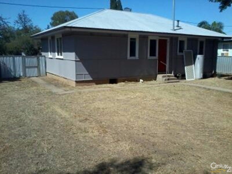 14 Ross Street, Coonamble NSW 2829